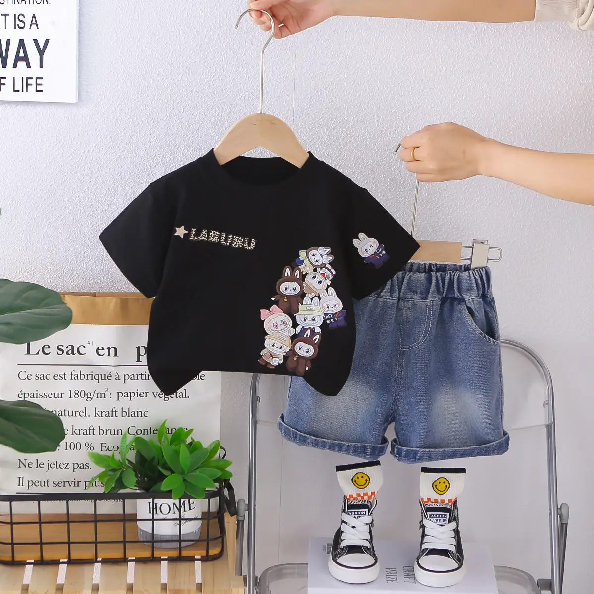 2026 Kids Cartoon T-Shirt Shorts Set White Black Shorts - Image 2