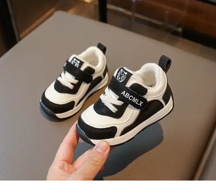 Baby Boy Winter Warm Sneakers Green White Soft Sole — feature 19