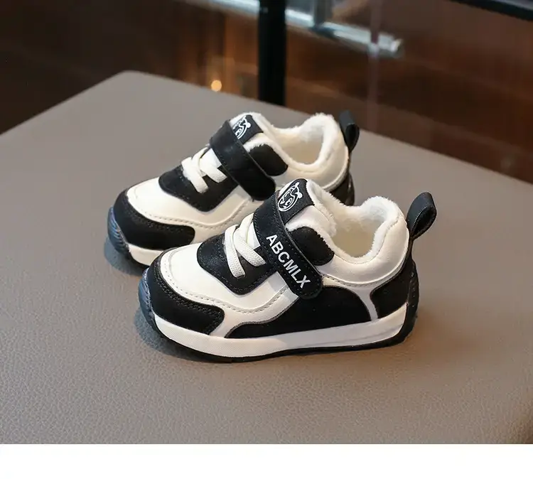 Baby Boy Winter Warm Sneakers Green White Soft Sole — feature 21
