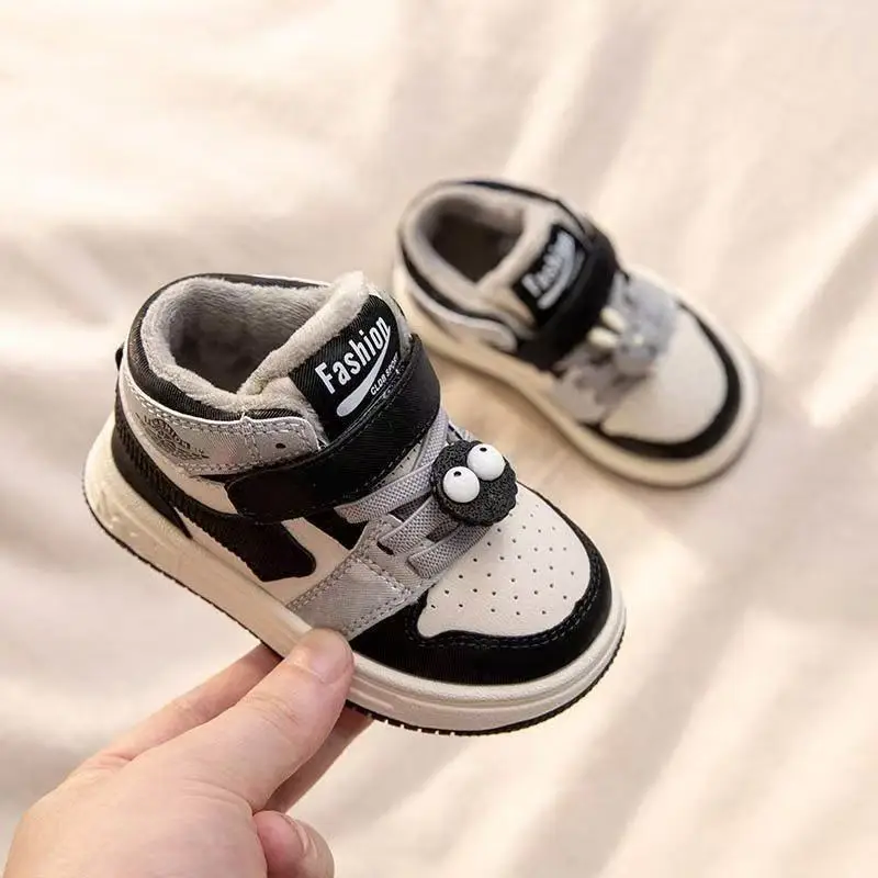 Baby Shoes 2025 Autumn and Winter Velvet Sports Shoes for Men and Women Cotton Shoes Soft Sole Baby Toddler Shoes Casual High-Top Sneakers — feature 2