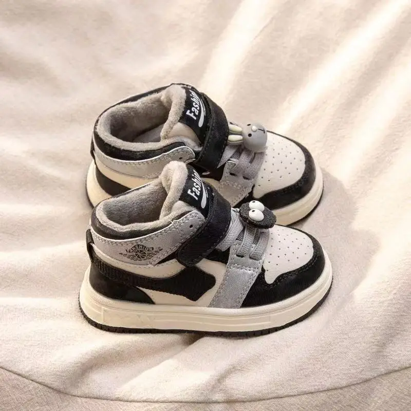 Baby Shoes 2025 Autumn and Winter Velvet Sports Shoes for Men and Women Cotton Shoes Soft Sole Baby Toddler Shoes Casual High-Top Sneakers — feature 4
