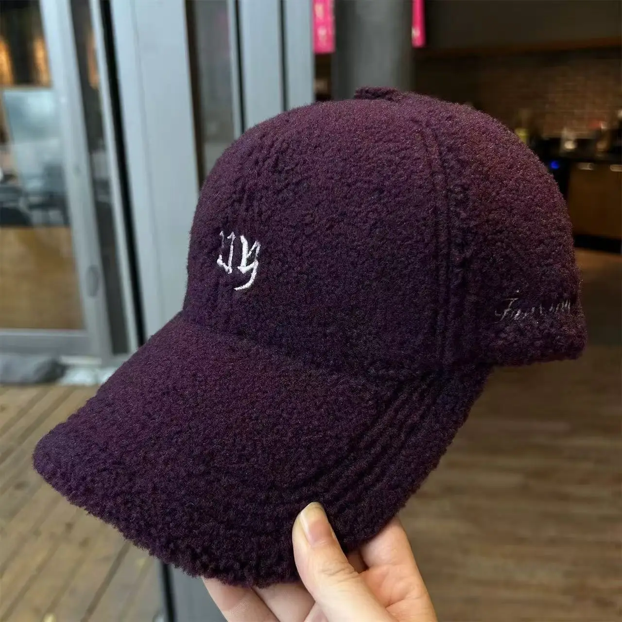 Winter Warm Plush Baseball Cap for Women Men Fleece Cap - Image 4