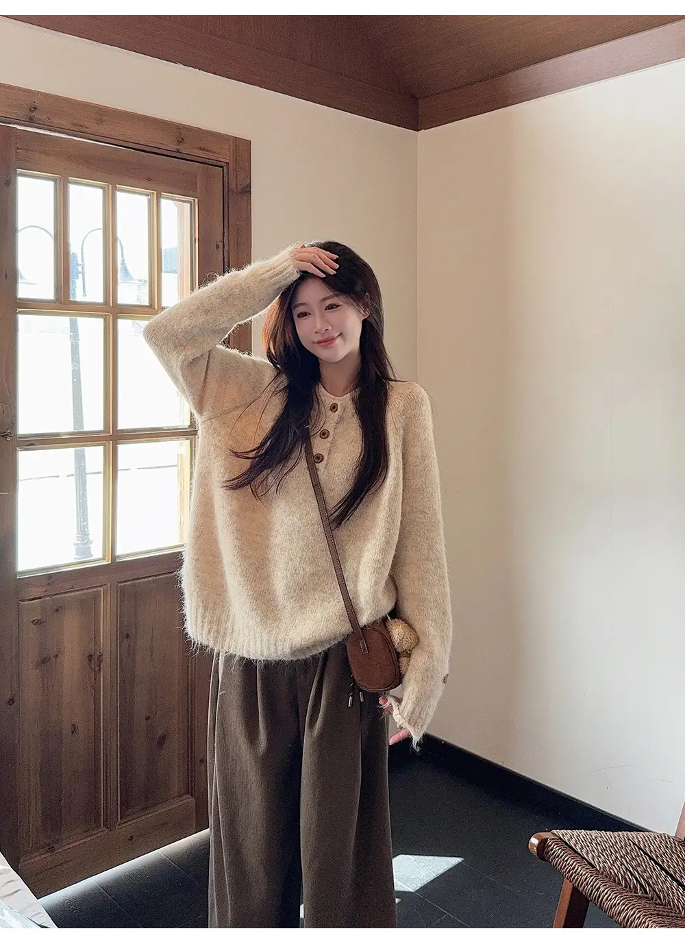 Henry Collar Knitted Sweater for Women in Autumn and Winter, Thickeneded and Warm Button Design, Long Sleeves, Fashionable Soft and Waxy Inner Layering Top — feature 8