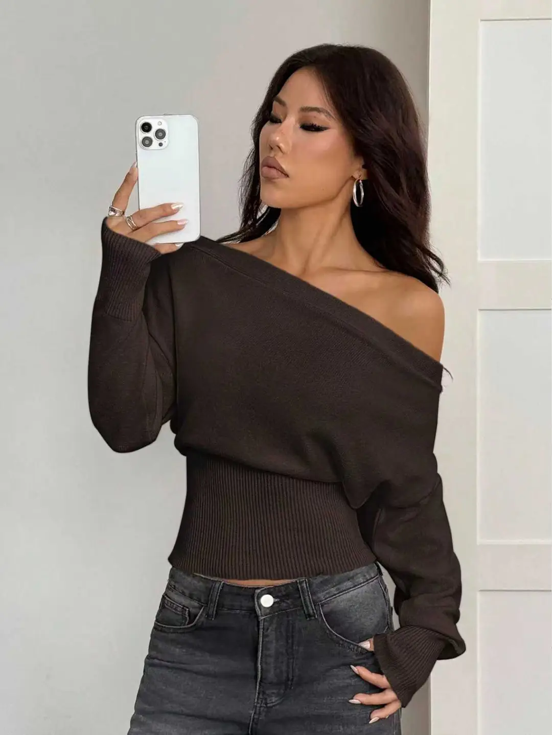 Lazy Style Loose Off-Shoulder Design Knitted Top Women's Autumn and Winter New High-Waist Slim One-Line Collar Sweater — feature 19
