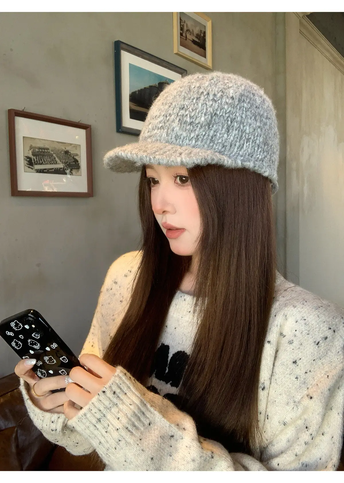 Winter Wool Knitted Duck Tongue Hat for Women — feature 1