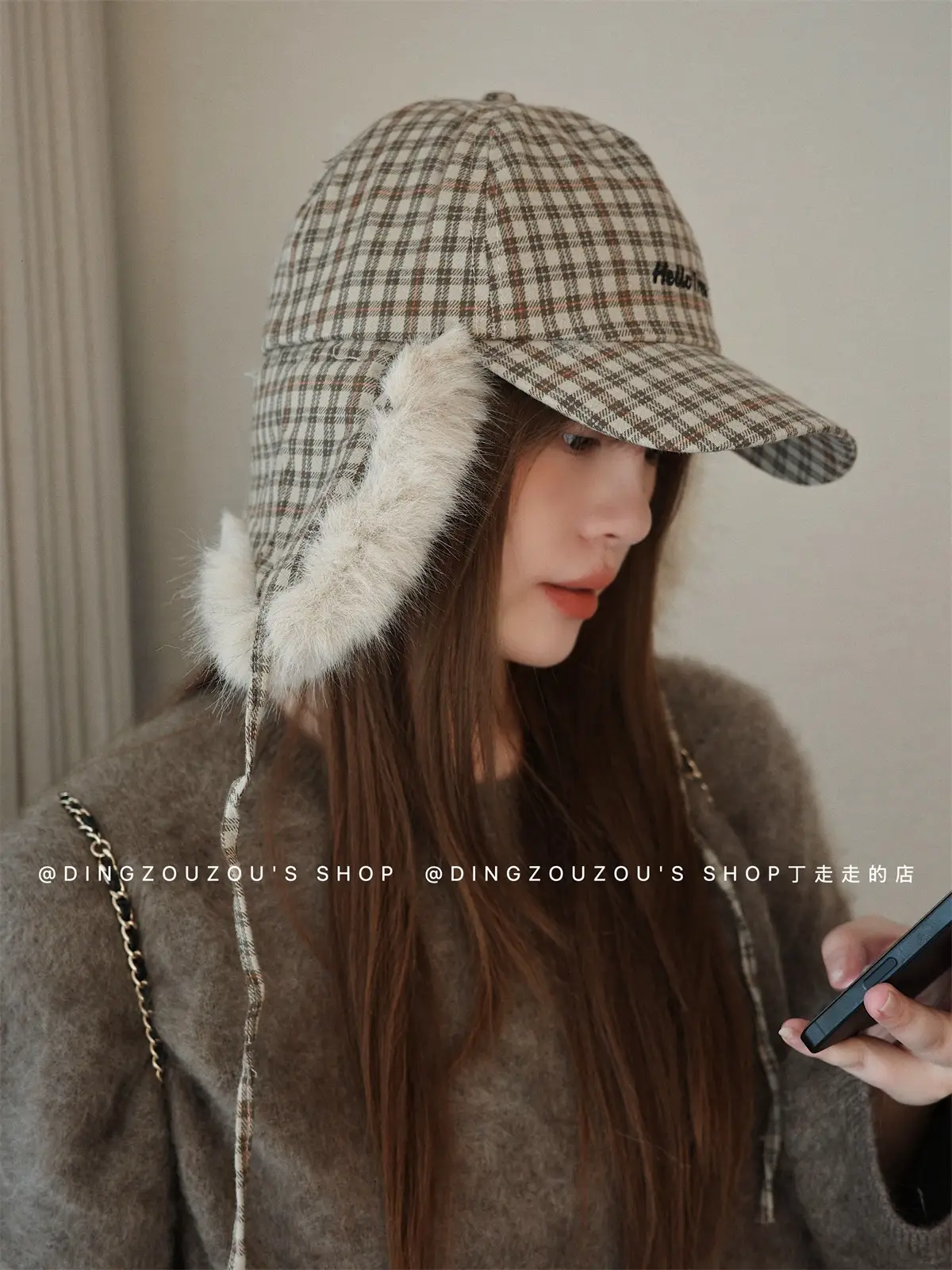 Women Plaid Winter Trapper Hat with Ear Flap — feature 8