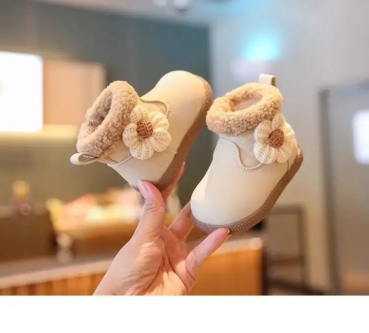 Girls' Flower-Decorated Soft Sole Boots — feature 9