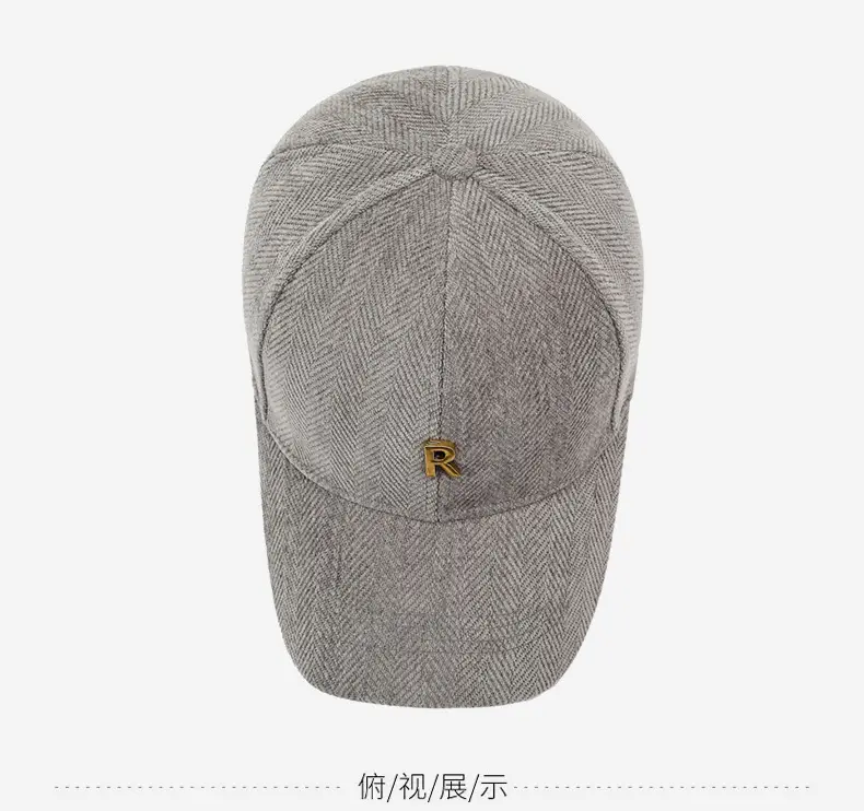 Black Korean Style Baseball Cap with Gold Logo — feature 12