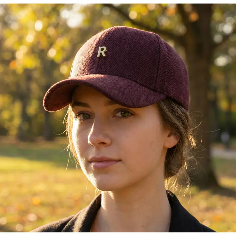 Black Korean Style Baseball Cap with Gold Logo — feature 14