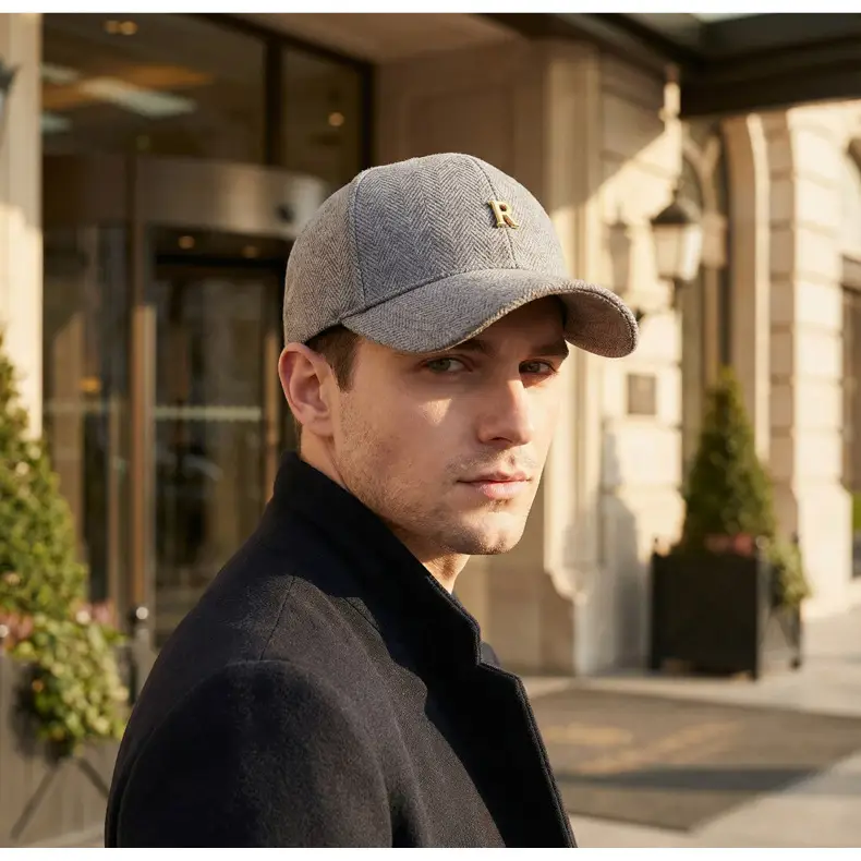 Black Korean Style Baseball Cap with Gold Logo — feature 15