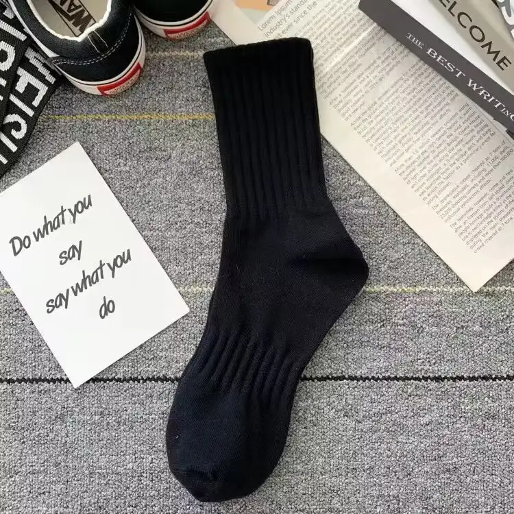Zhuji Autumn and Winter Socks Men's Sports Socks Cotton Socks Men's and Women's Summer Mid-Calf Socks Deodorant and Sweat-Absorbent Men's Wholesale