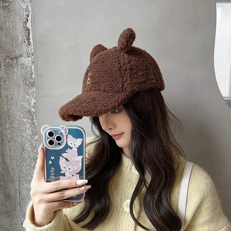 Brown Bear Head Cap for Women Spring Summer — feature 1