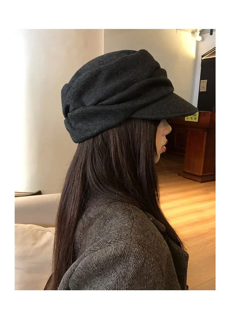 Japanese Style Black Pleated Beret for Women Autumn Winter 2025 — feature 10