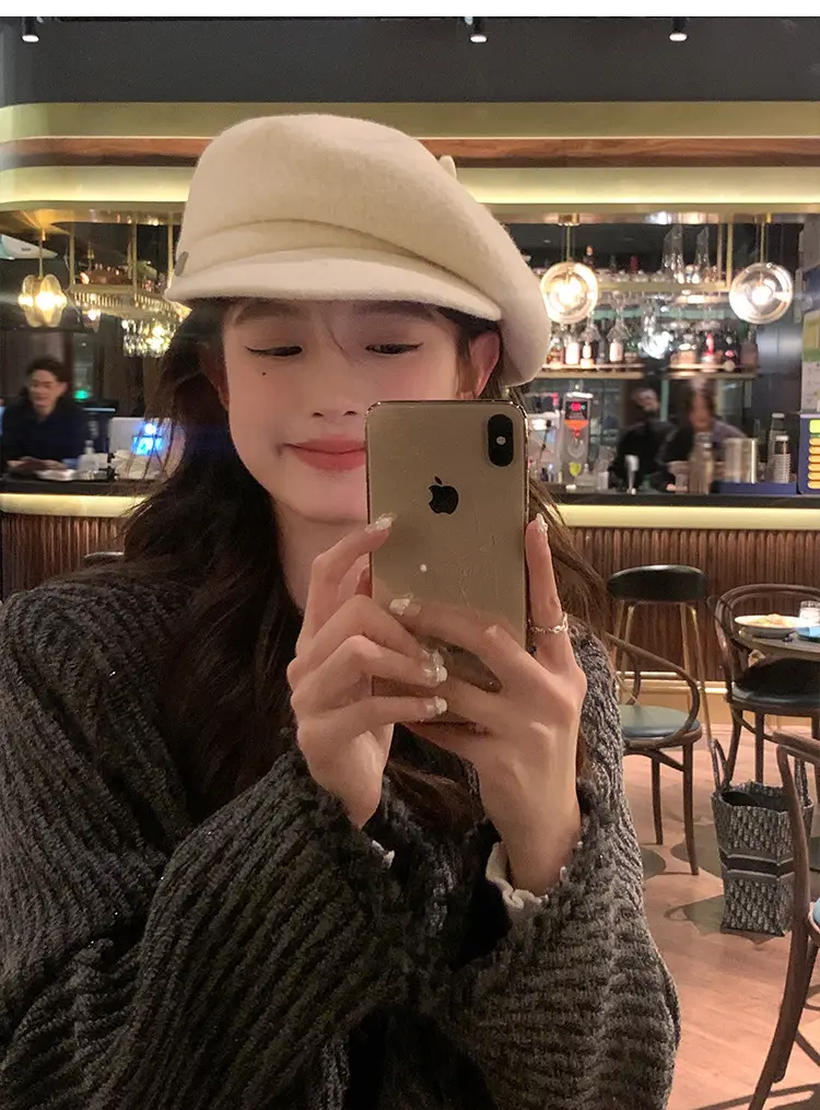 Women Woolen Newsboy Cap White Winter Warm — feature 2