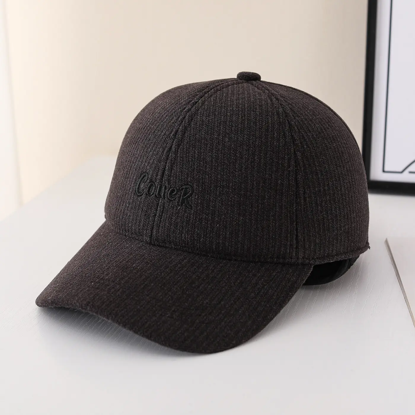 Men Black Fleece Baseball Cap with Embroidery - Image 2