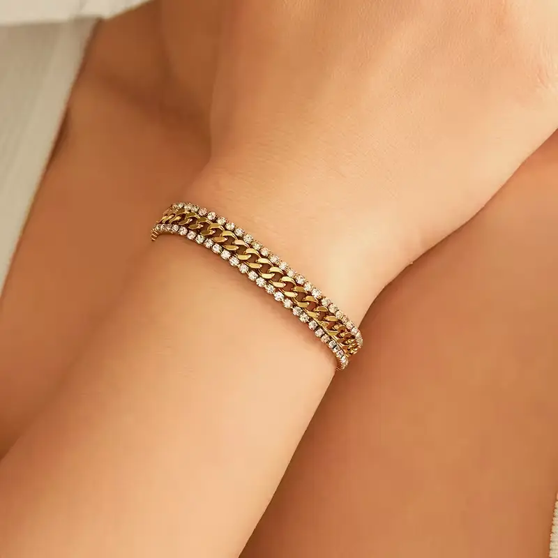 18K Gold Diamond Adjustable Bracelet for Women - Image 5