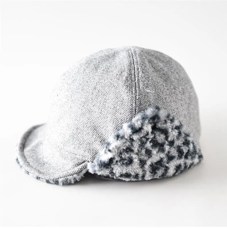 Warm Winter Ear Cap Leopard Print Unisex — feature 4