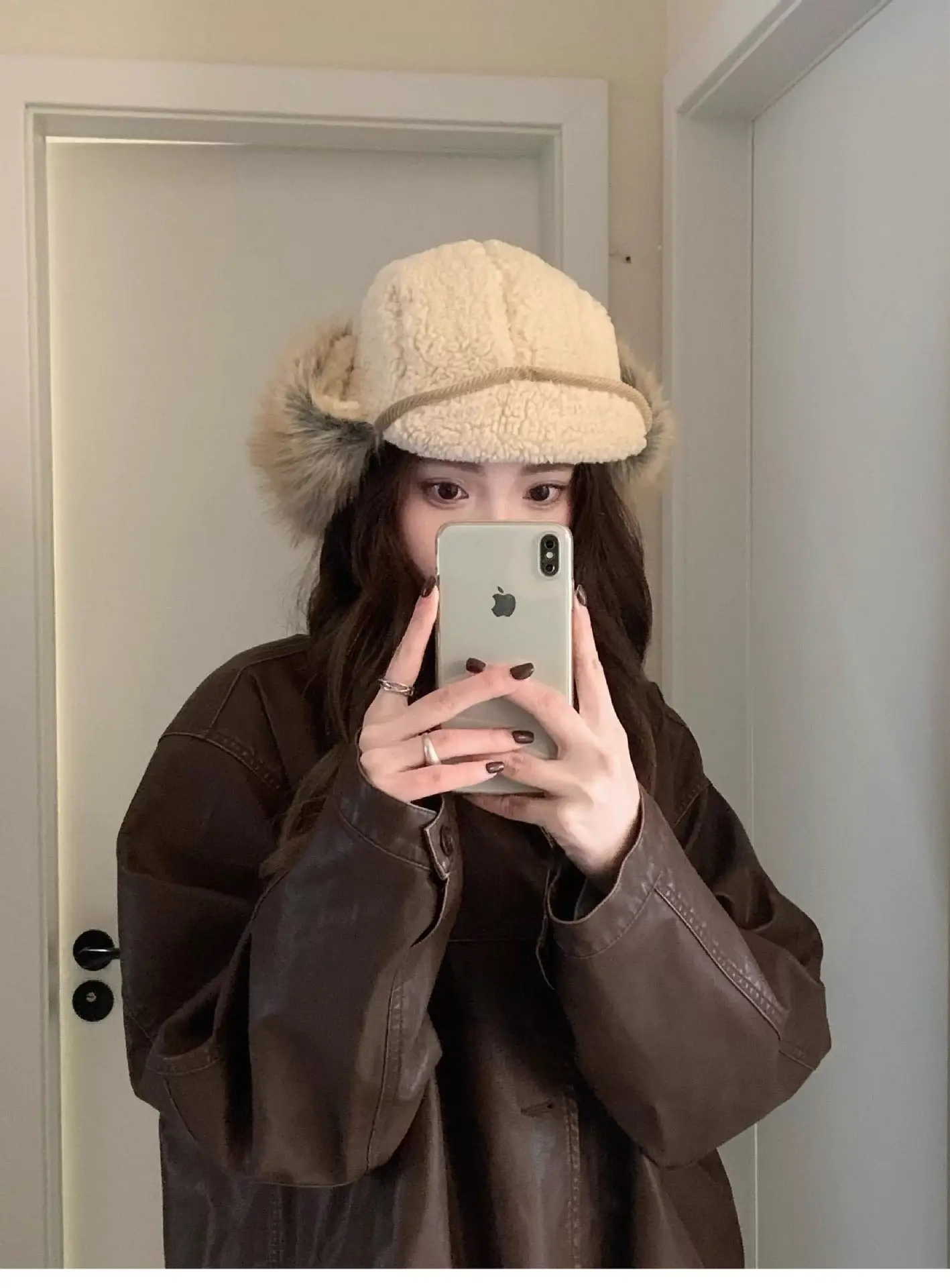 2025 Korean Retro Thunder Hat with Fleece Lined Ear Protection — feature 13