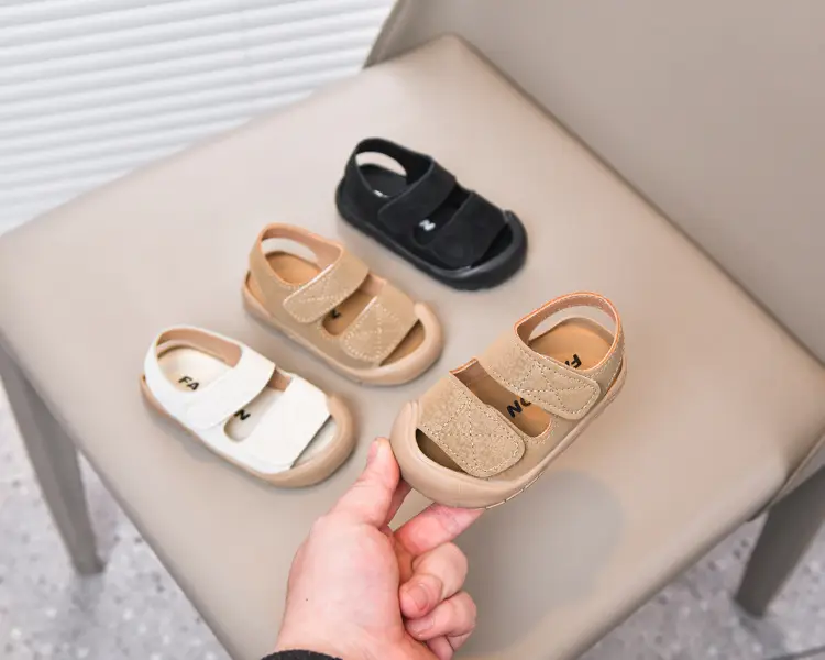 Baby Sandals Beige Toe Cap Soft Soled — feature 17