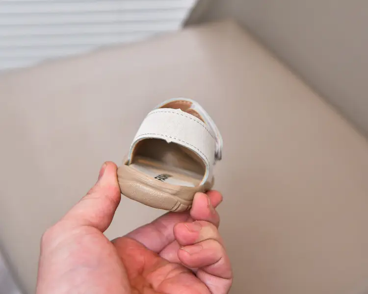 Baby Sandals Beige Toe Cap Soft Soled — feature 20