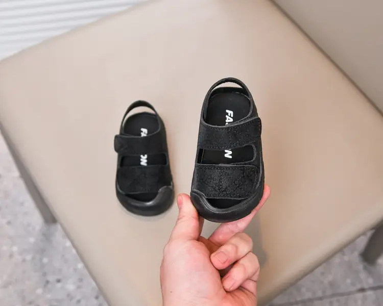 Baby Sandals Beige Toe Cap Soft Soled — feature 5
