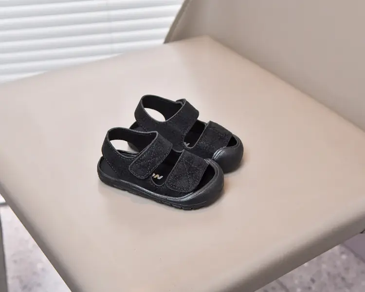 Baby Sandals Beige Toe Cap Soft Soled — feature 6