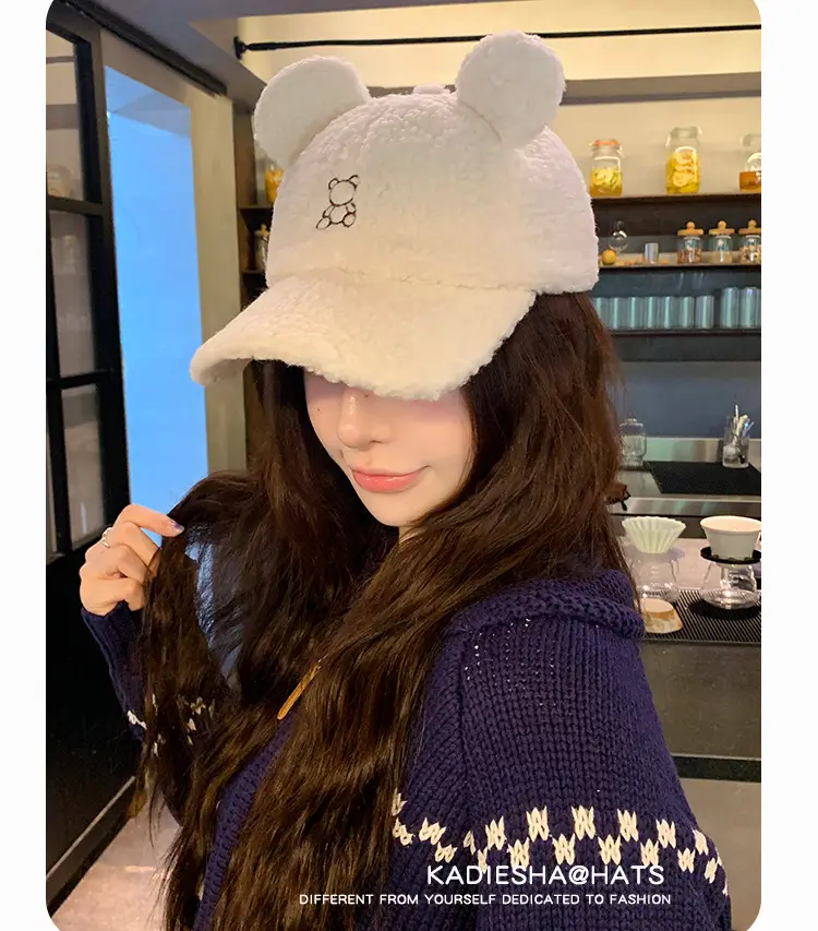Japanese-Style Bear Cap for Women Warm Duckbill Cap — feature 14