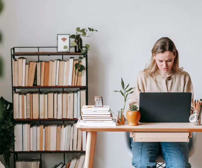 Kickstart Your Freelancing Career: Top 5 Online Freelance Jobs for Beginners — photo 2