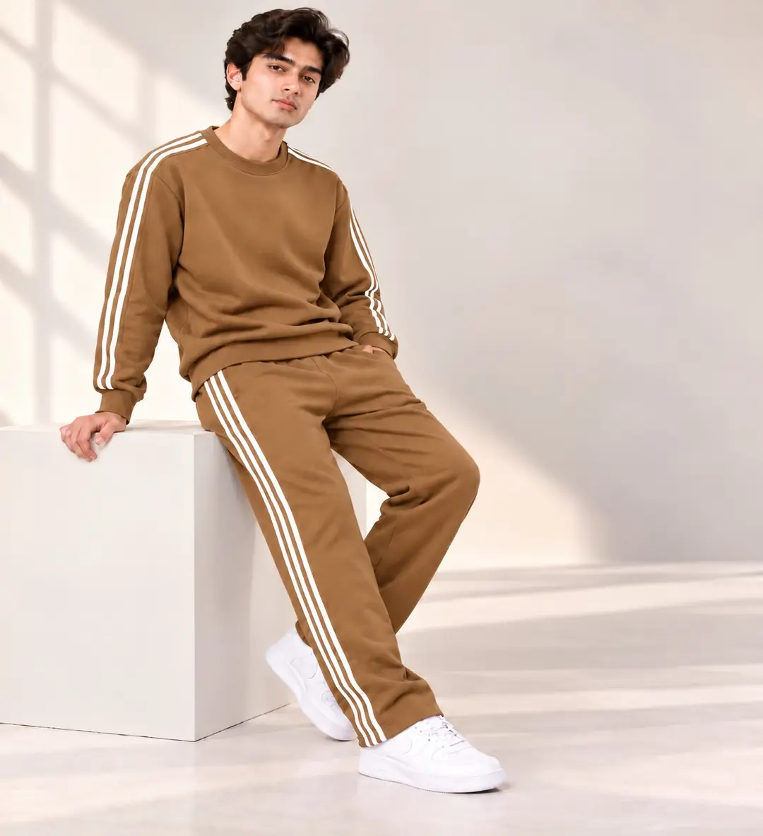2 Pcs Women's Stitched Fleece Plain Sweatshirt Tracksuit