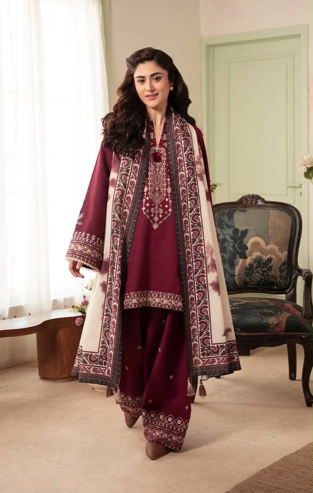 3 Pcs Women's Unstitched Embroidered Suit