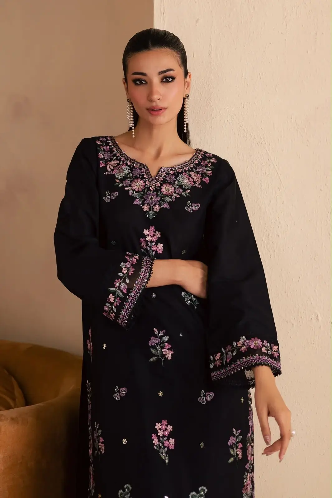 2 Pcs Women's Unstitched Embroidered Suit