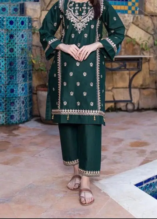 2 Pcs Women's Unstitched Embroidered Suit