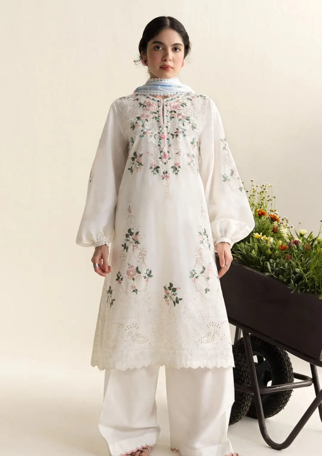 3 Pcs Women's Unstitched Embroidered Suit