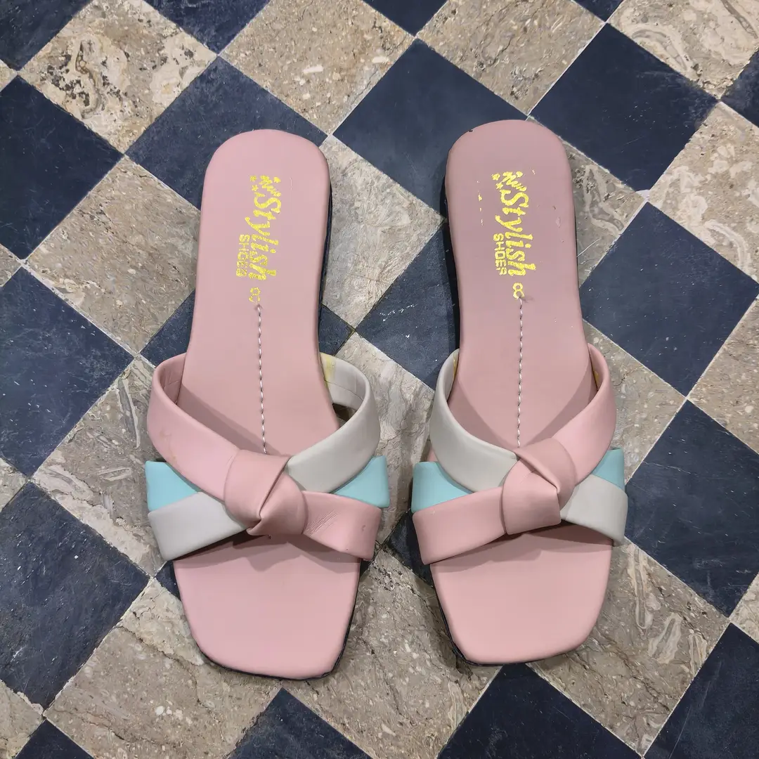 Stylish New Fancy Women's Slippers High Quality