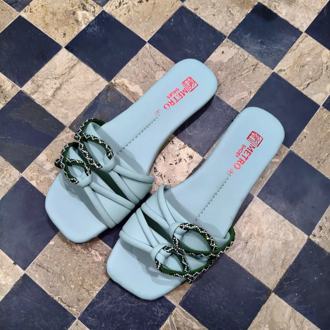 Stylish New Fancy Women's Slippers High Quality