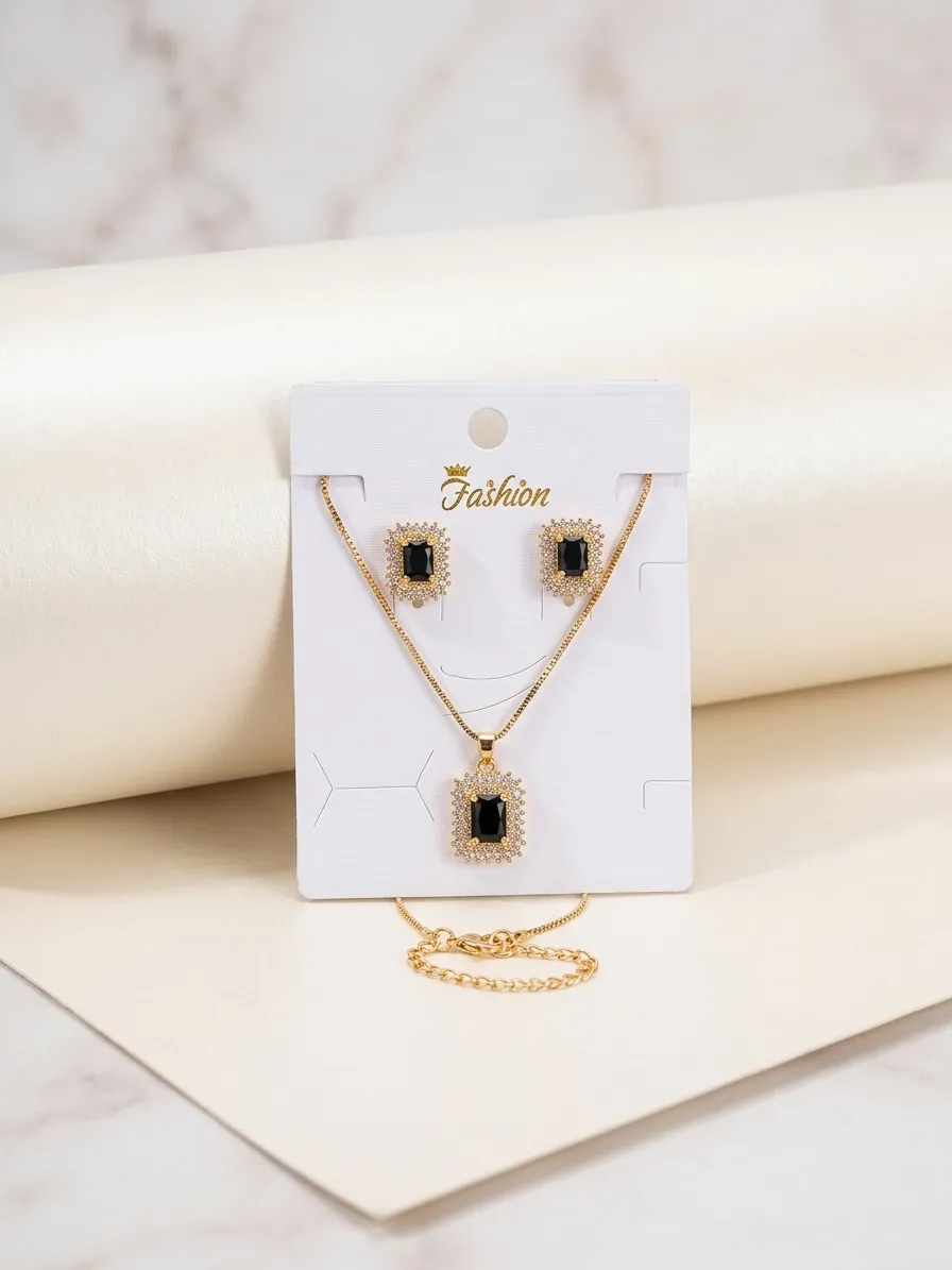 Women Funky Gold Plated Crystal Pendant Set