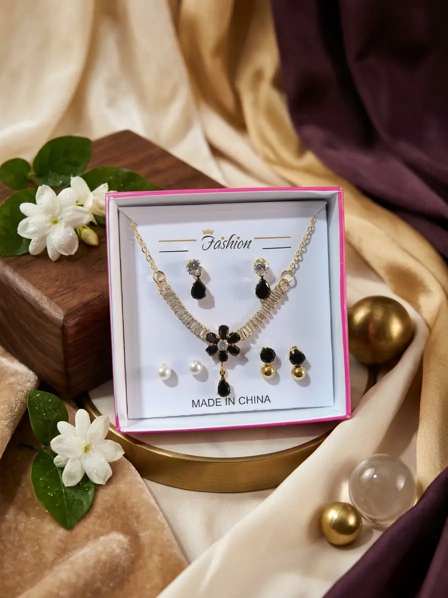 Funky Gold Plated Crystal Necklace Set