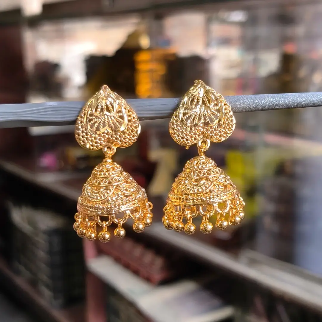 Modern Design Gold Plated Crystal Jhumka