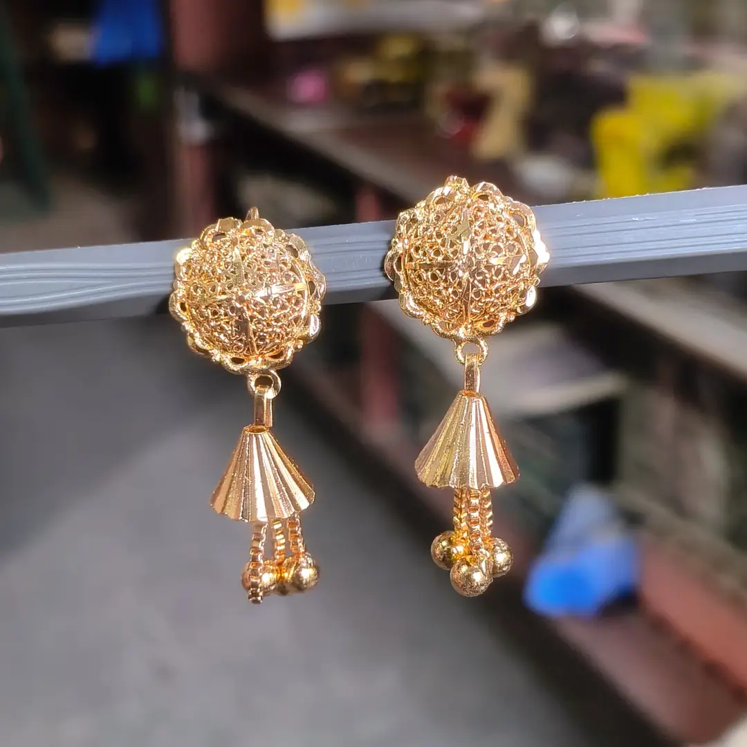 Modern Design Gold Plated Crystal Earrings