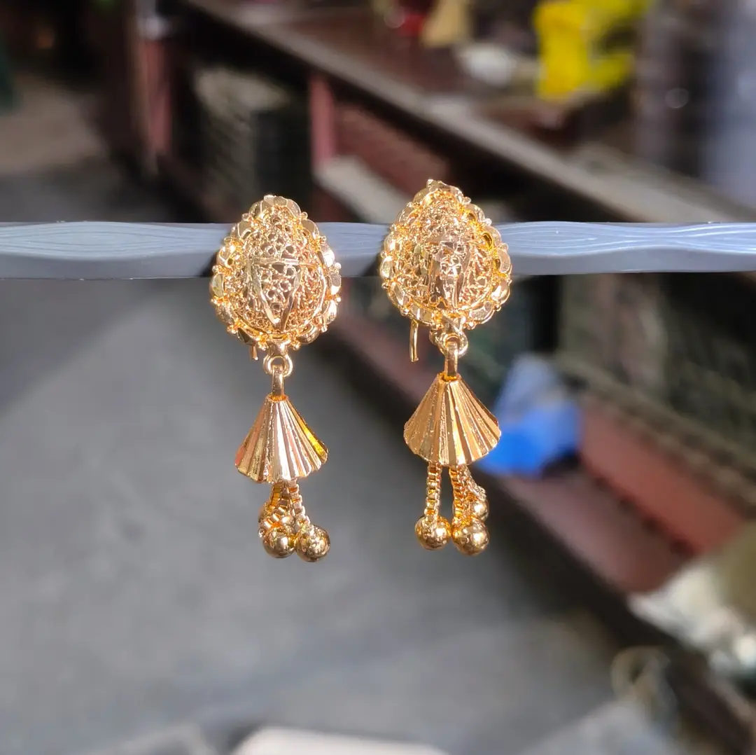 Modern Design Gold Plated Crystal Earrings