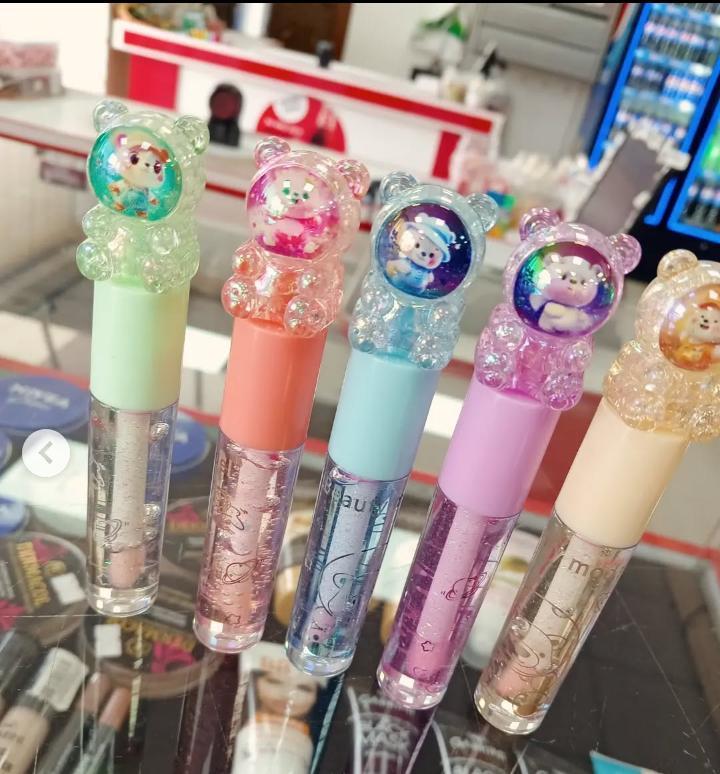 Unicorn Lip Oil for Dry Pakistani Lips