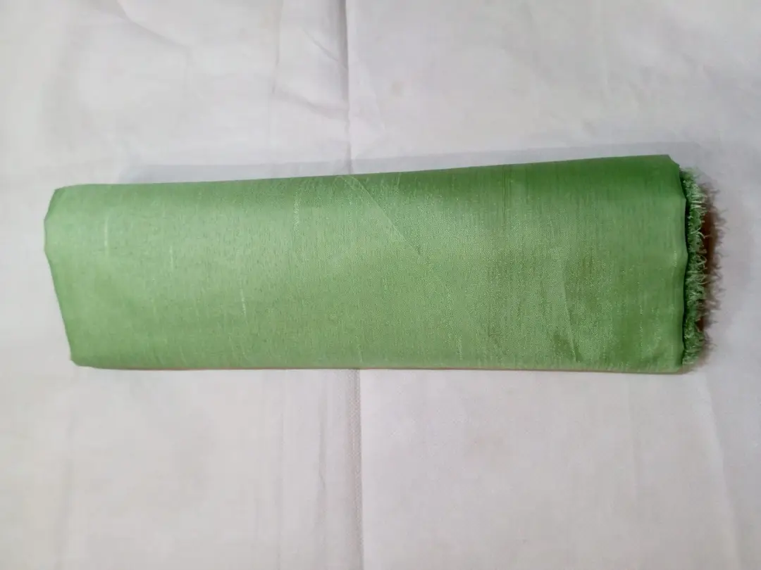 2 Pcs Women's Unstitched Plain Suit