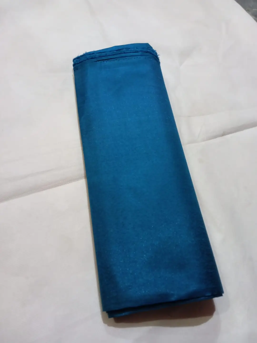 2 Pcs Women's Unstitched Plain Suit