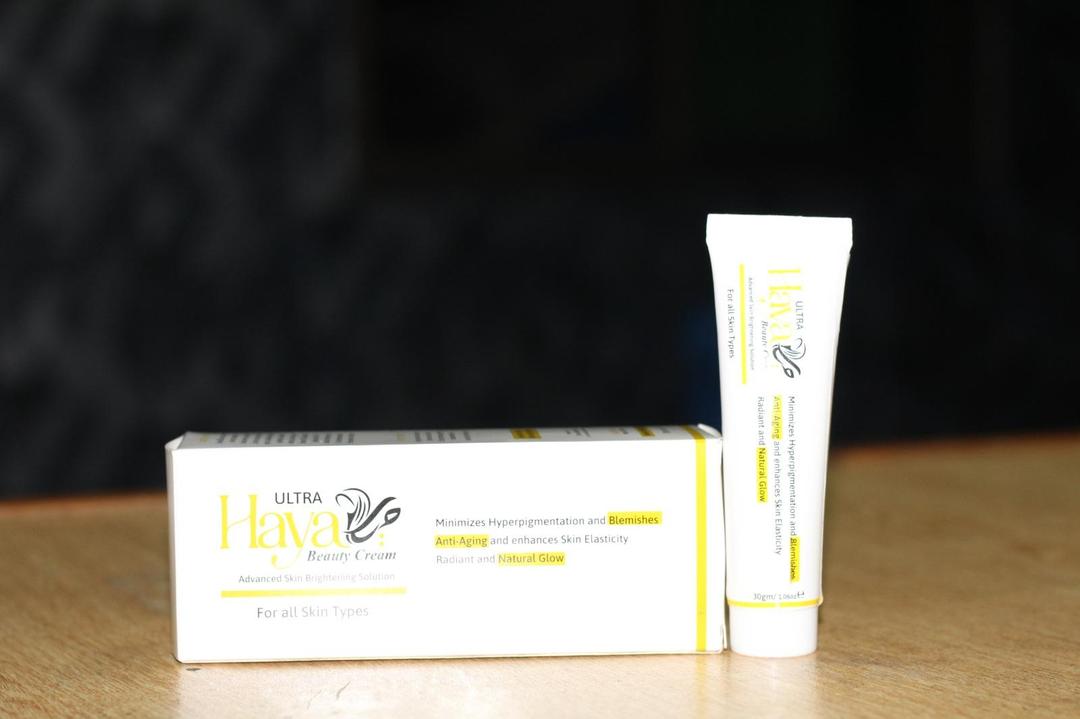 Haya Beauty Cream Whitening Anti-Aging Hydrating Glass Tube