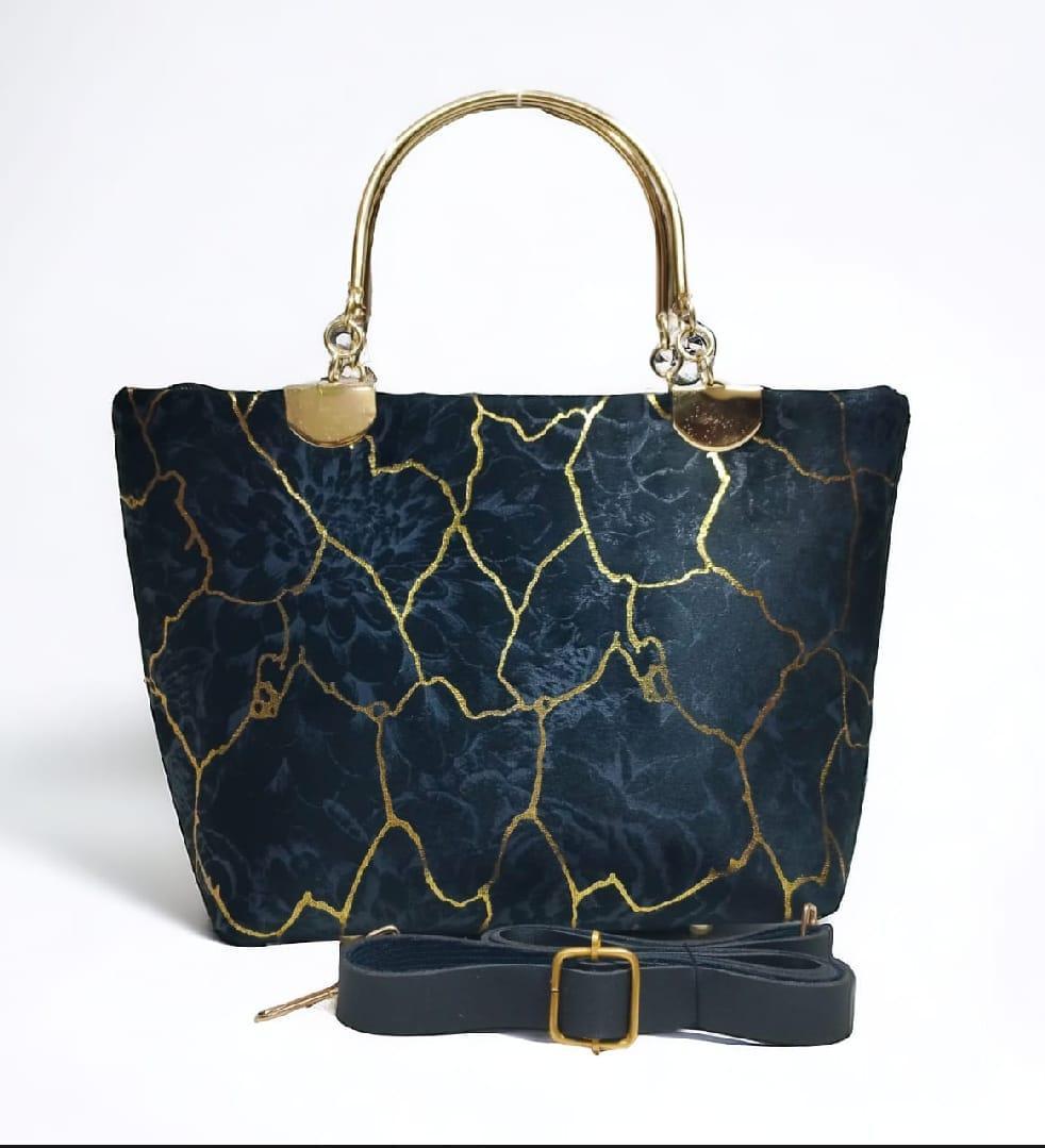 Girls Velvet Printed Handbag Blue 10x5x8"