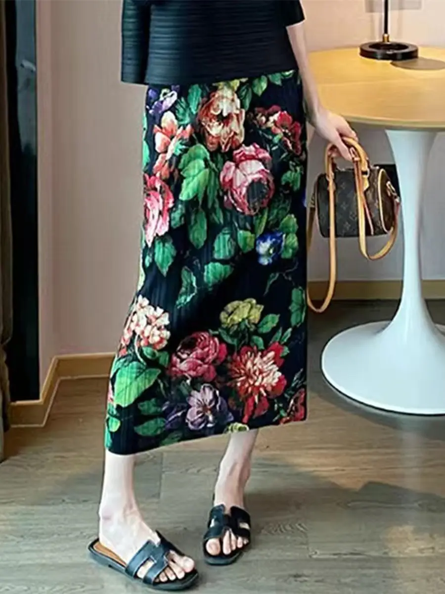 Women Slim Fit Pleated Summer Skirt Mid-Length