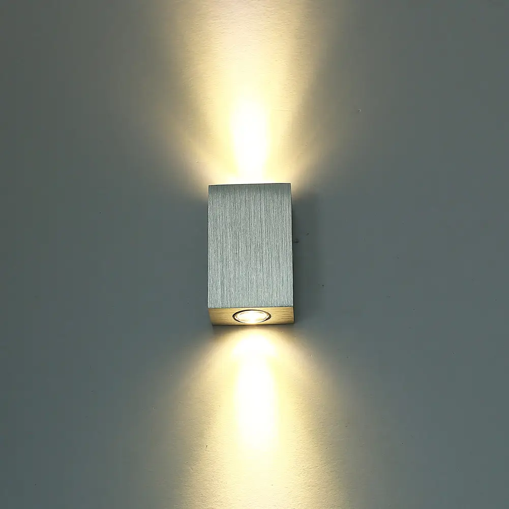 Modern Square Wall Lamp Aluminum 2024