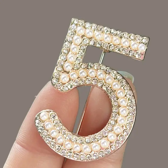 Gold Tarnish Pearl Brooch for Bridesmaids & Office Wear