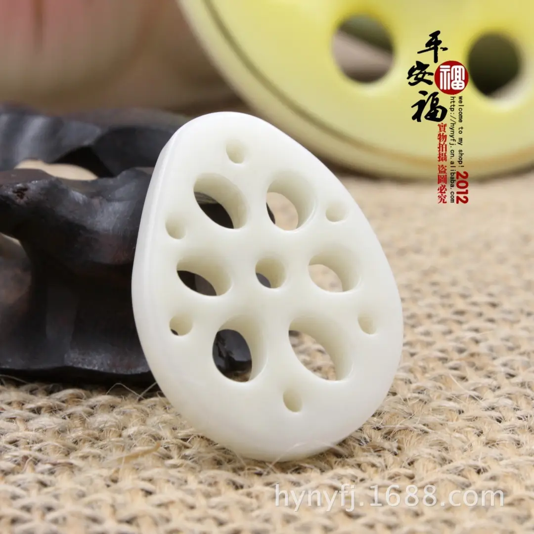 Ivory Lotus Root Pendant for Women Daily Wear