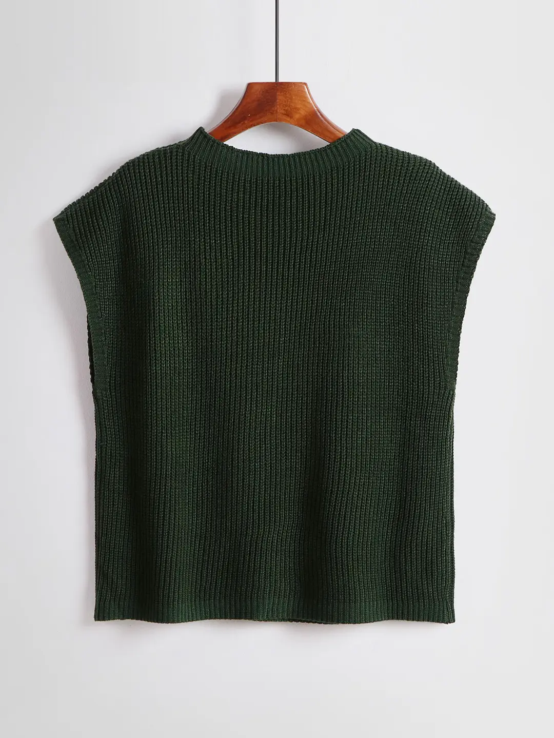 Women Knit Vest with Chest Pocket Summer Beige